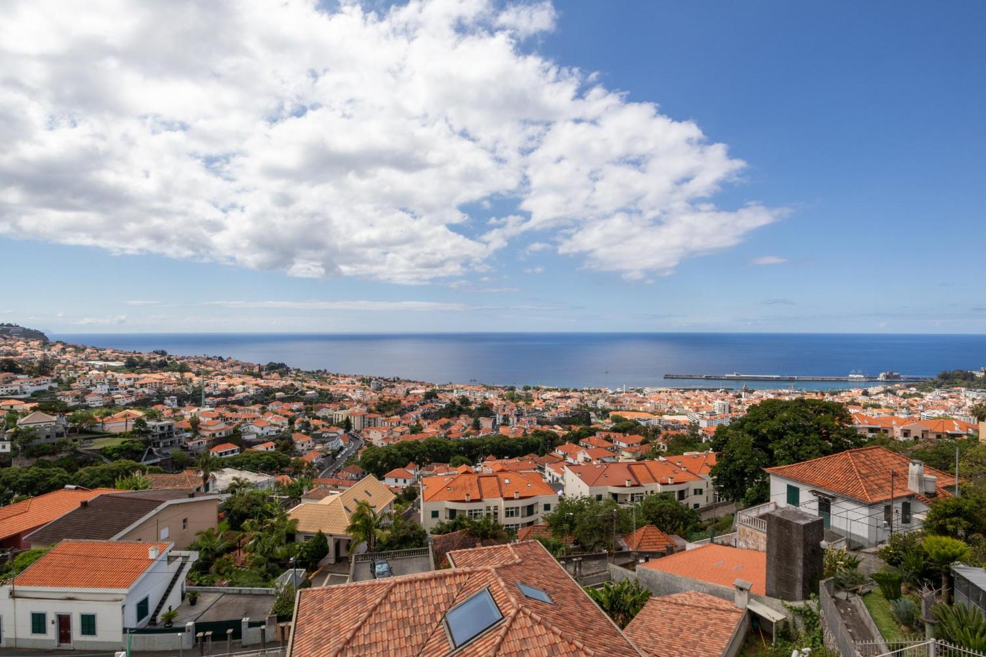 Atlantico Azul Apartment Funchal  Bagian luar foto