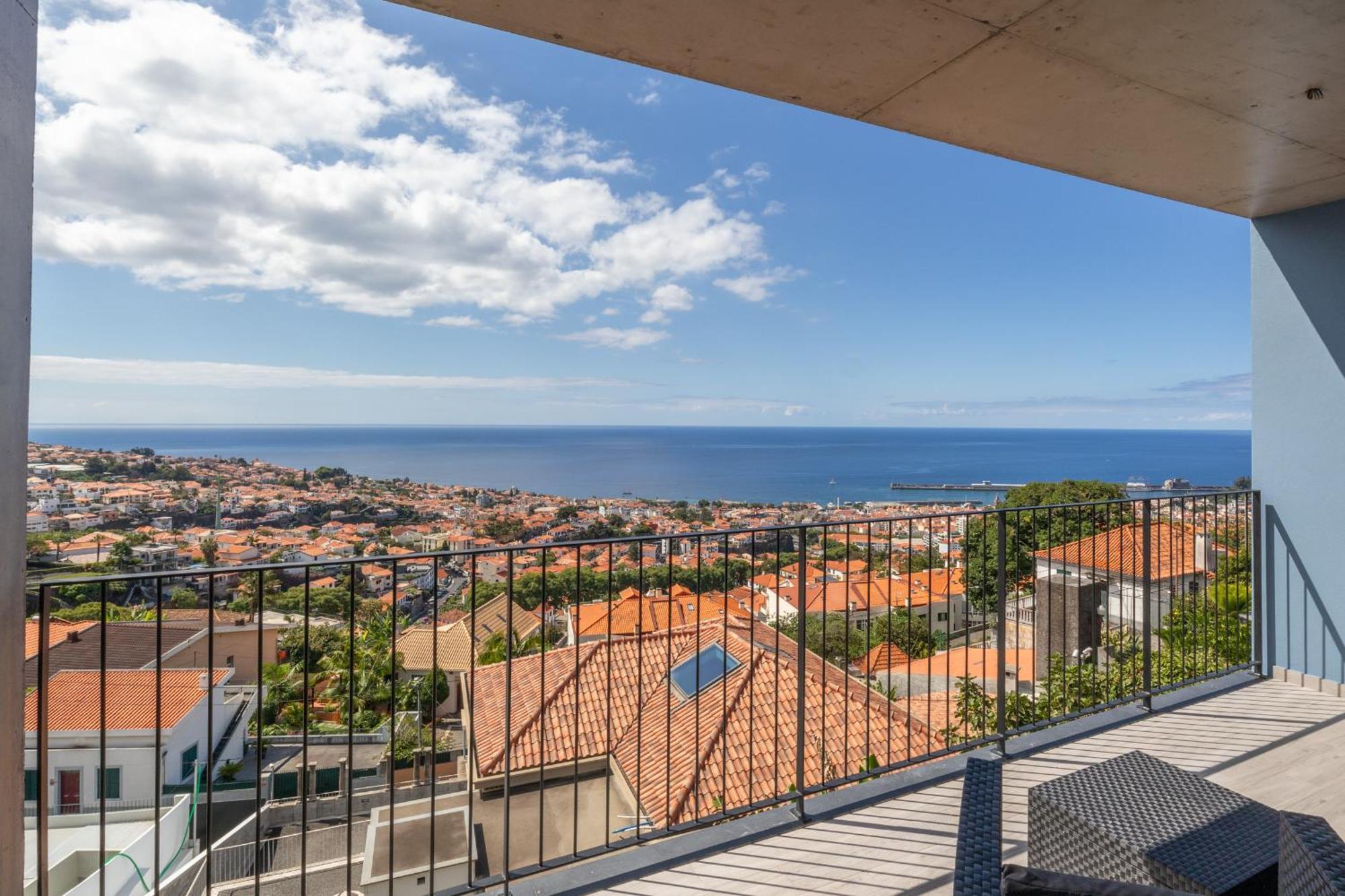 Atlantico Azul Apartment Funchal  Bagian luar foto
