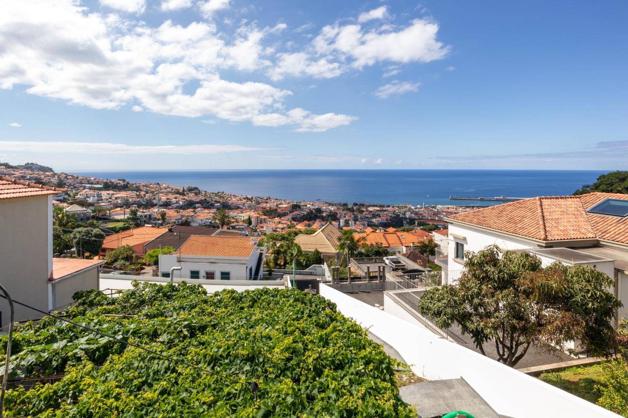 Atlantico Azul Apartment Funchal  Bagian luar foto